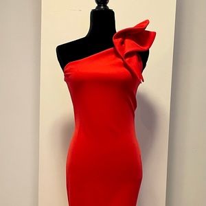 Red one-shoulder sleeveless gown